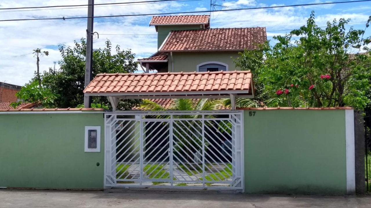 Espaco Aconchego Com Ar-Condicionado E Amplo Jardim Villa Caraguatatuba Exterior photo